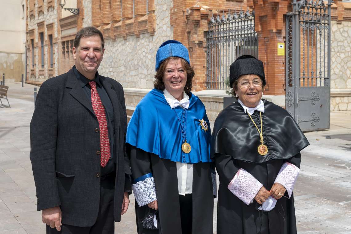 Dr. María Vallet-Regí awarded honorary doctorate by Rovira i Virgili University. - 34